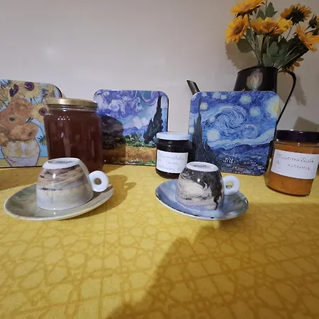 La Casina Di Vincent Couette-café Sansepolcro