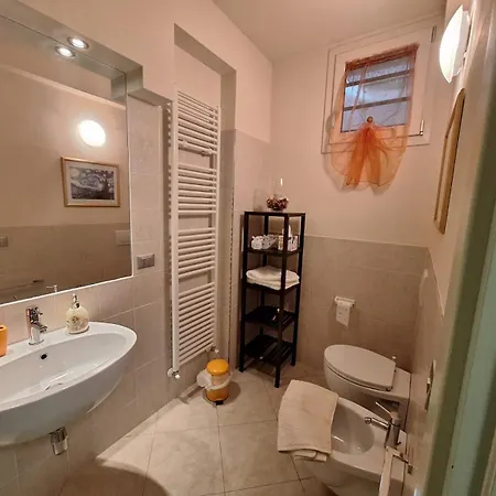 Bed & Breakfast La Casina Di Vincent