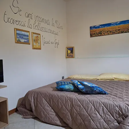 Bed & Breakfast La Casina Di Vincent